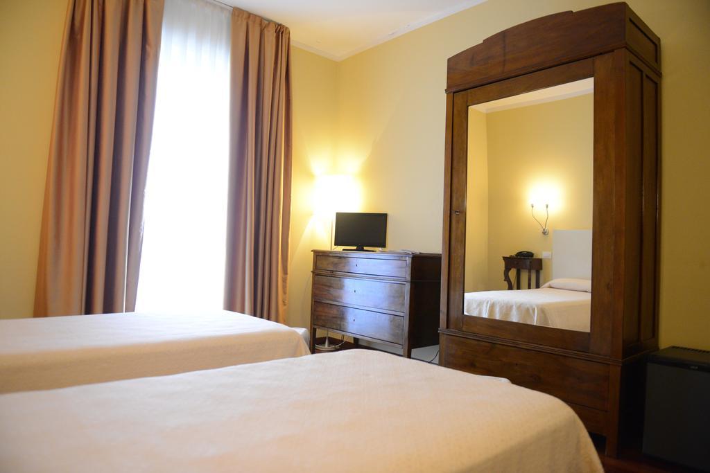 Hotel La Corte Matera Habitación foto